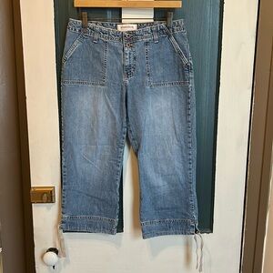 Hydraulic Tie Bottom Cropped Jean